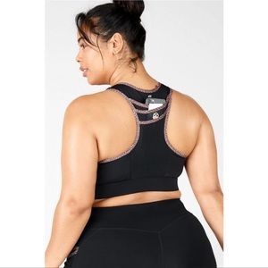 Fabletics Trinity High Impact Sports Bra Leopard Print/Black - Size 1X